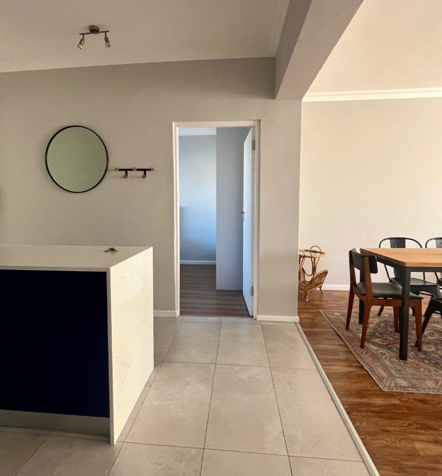 To Let 2 Bedroom Property for Rent in Sea Point Western Cape
